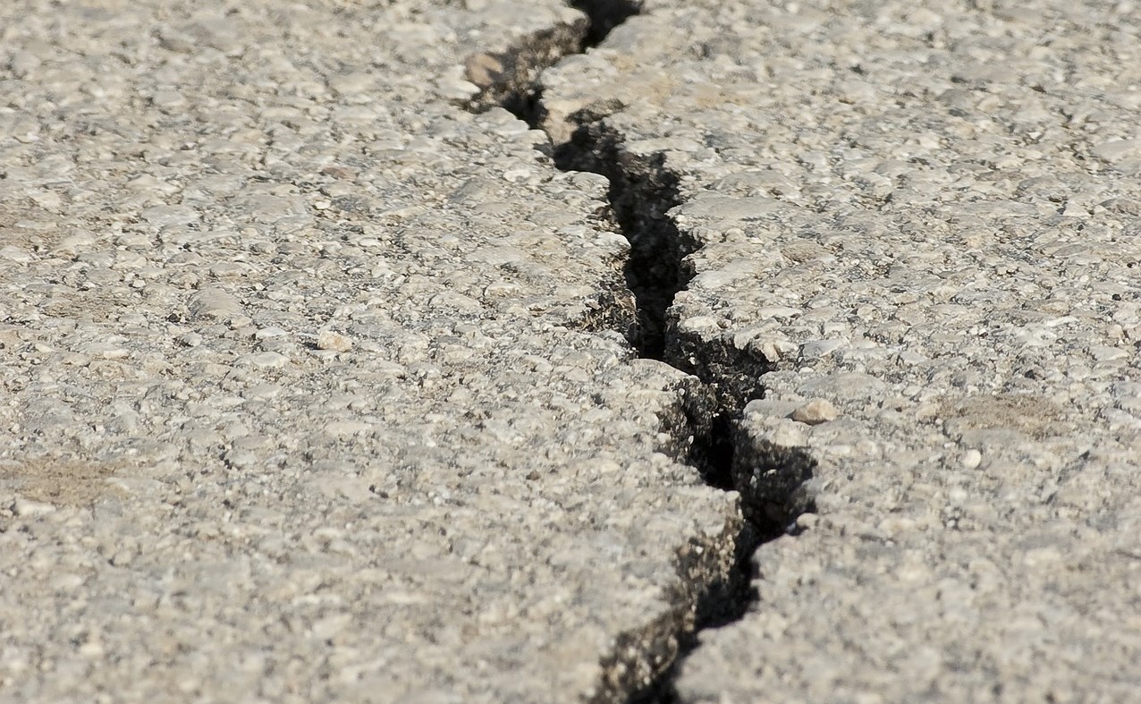 earthquake-1665892_1920p