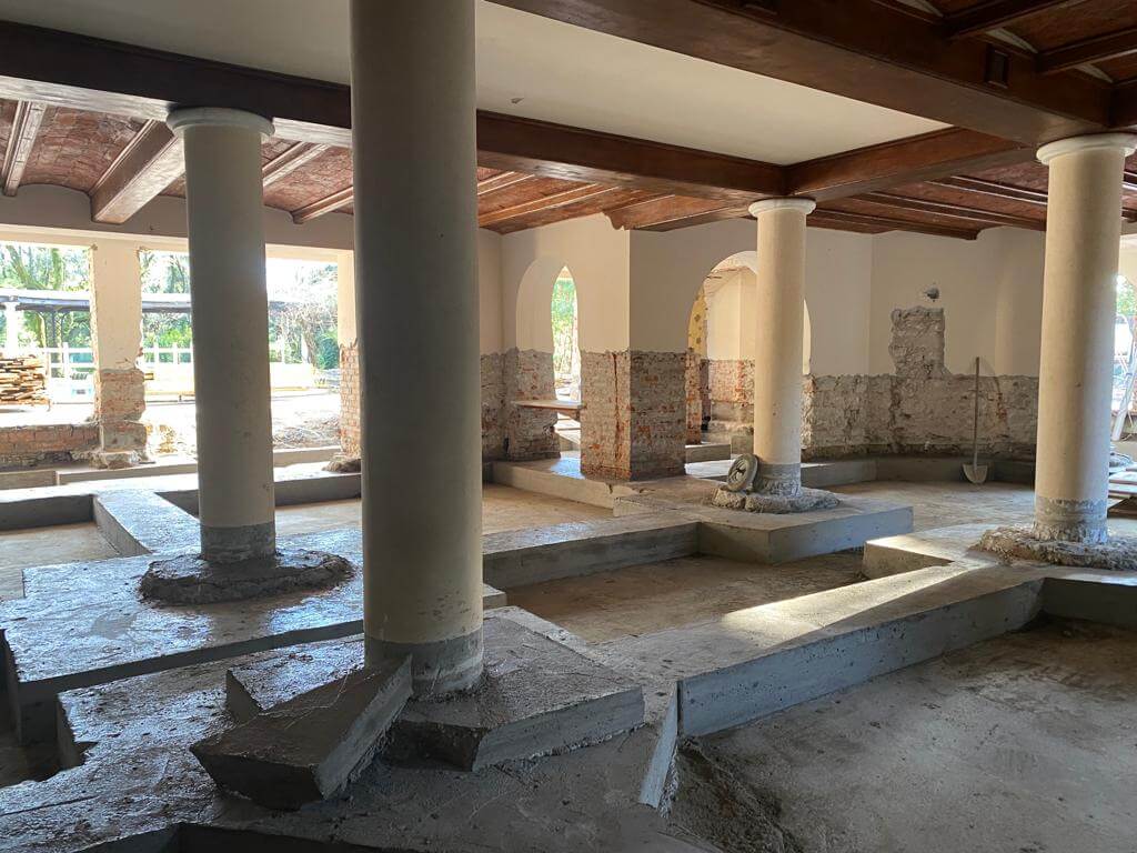 01 02 Intervento di riqualificazione con prodotti Volteco su villa a Forte dei Marmi in Versilia